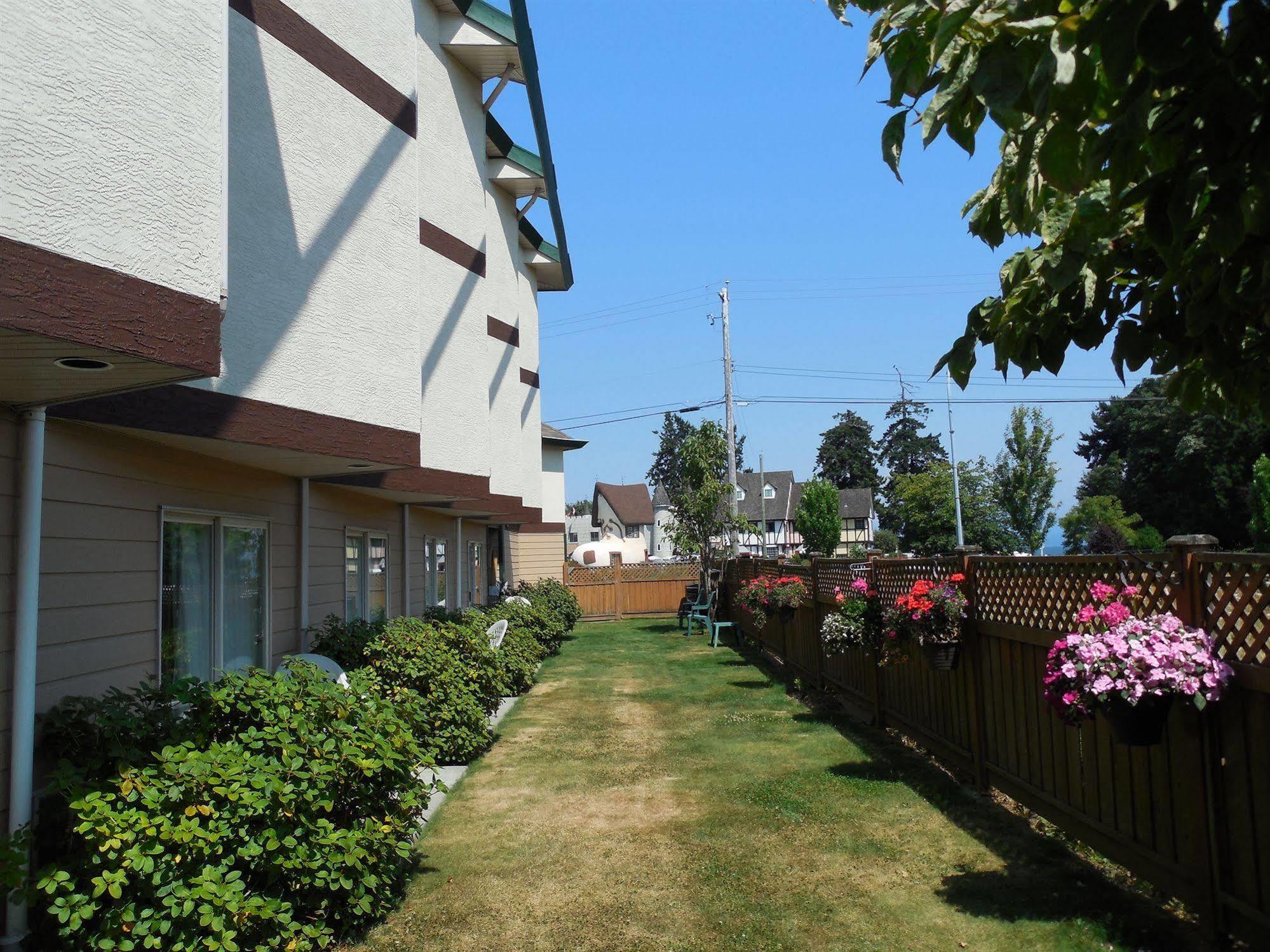 Coast Parksville Hotel Exterior foto